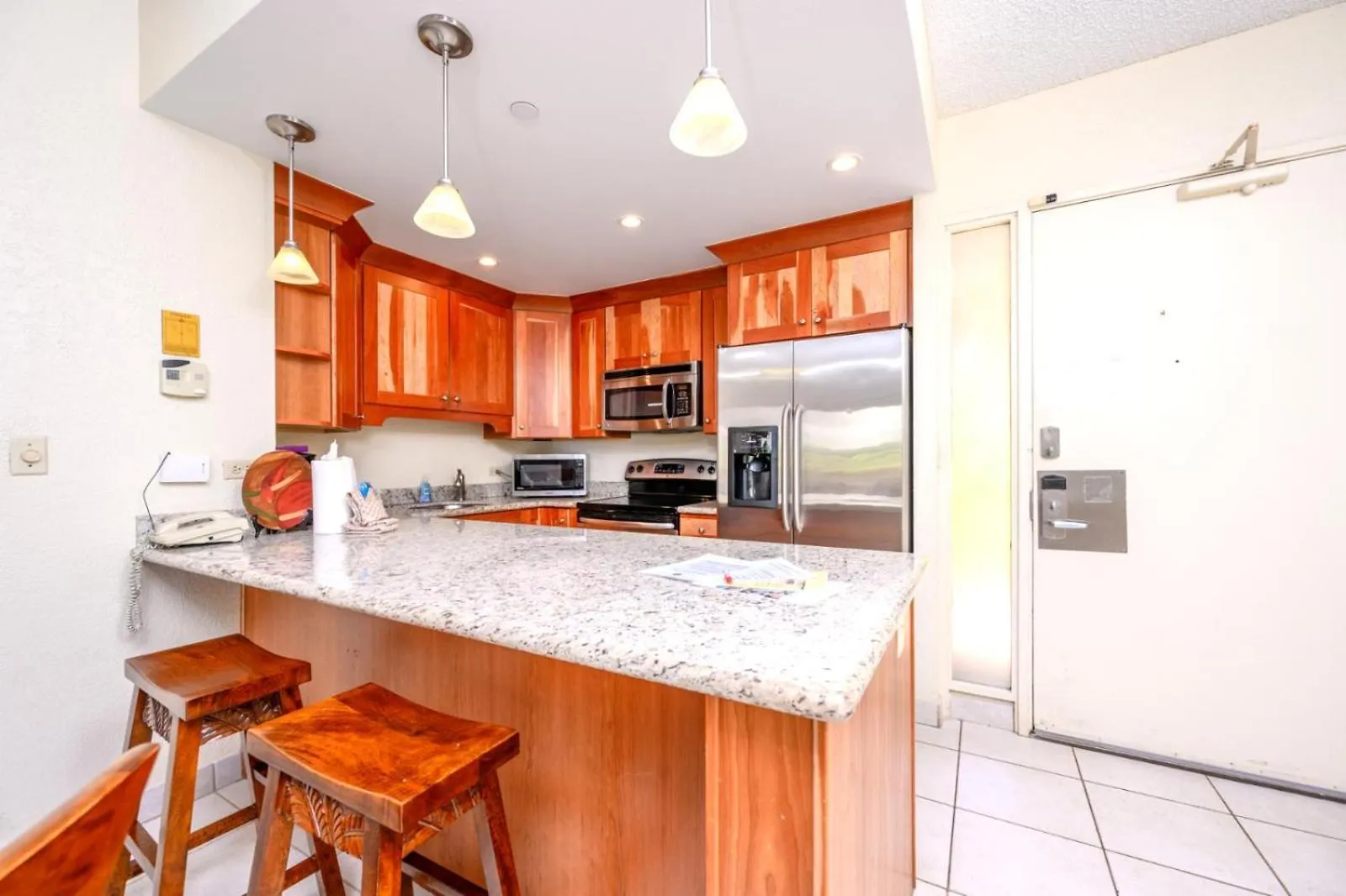 Kbm Resorts Free Car Kaanapali Shores Ks-155 Ground Floor Steps To Pool And Beach