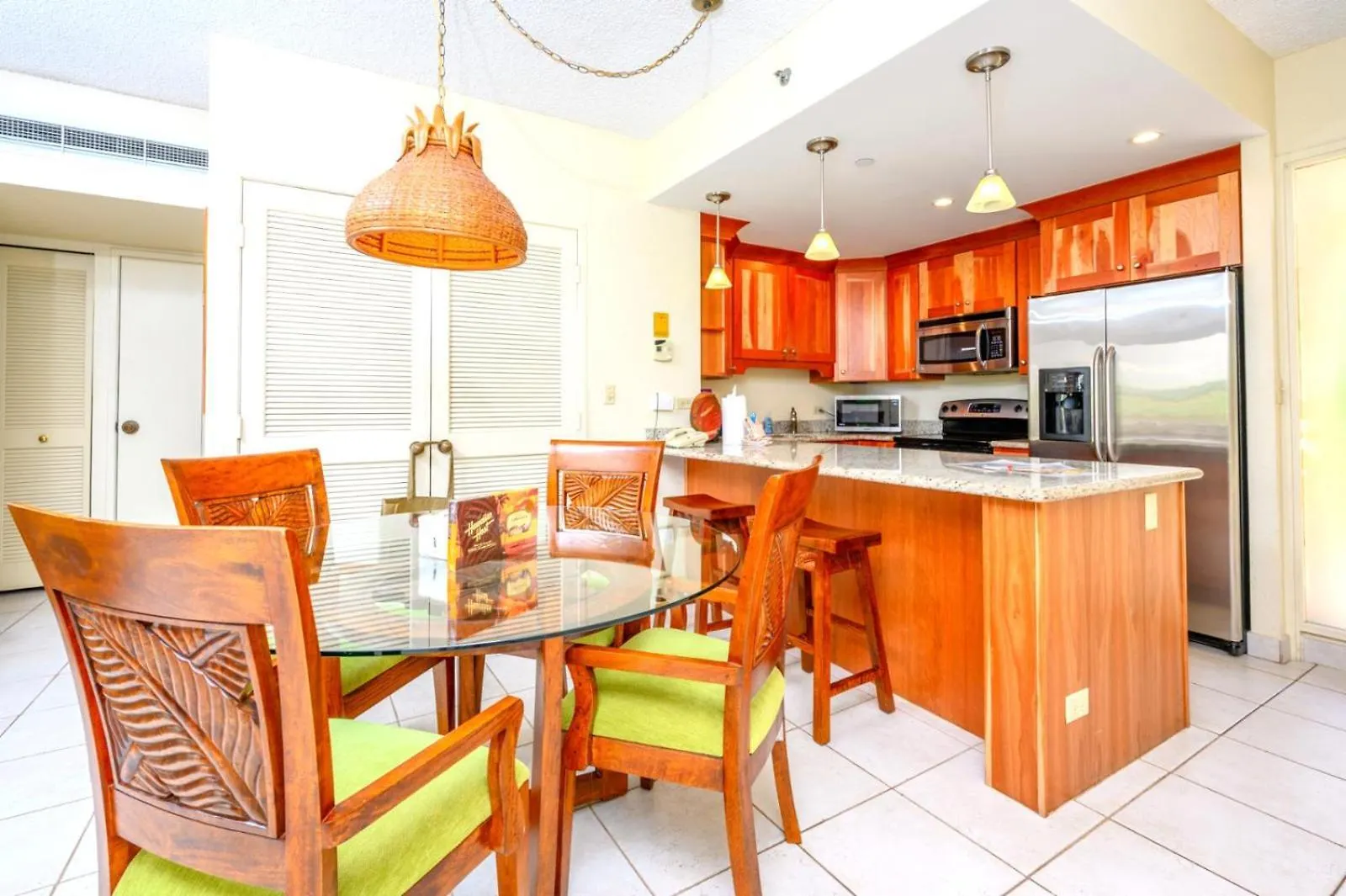 Kbm Resorts Free Car Kaanapali Shores Ks-155 Ground Floor Steps To Pool And Beach 0*,  United States