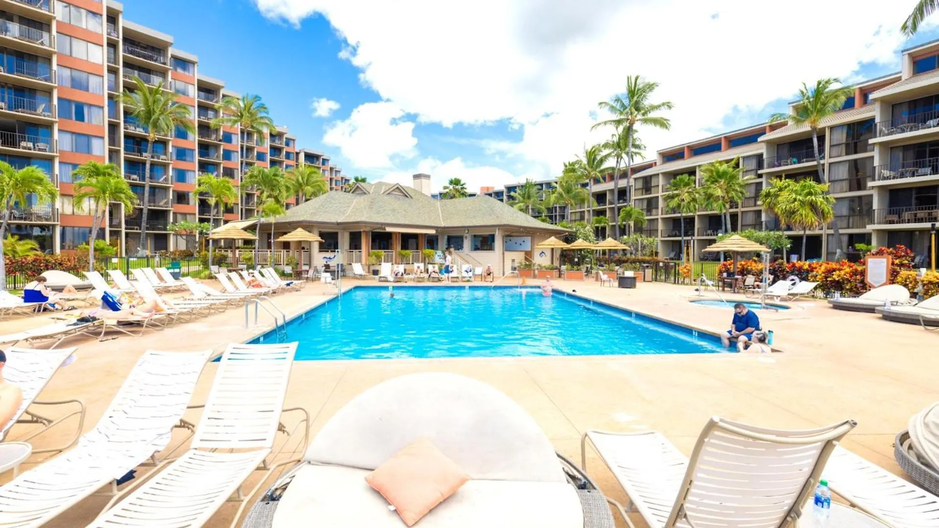 Apartment Kbm Resorts Free Car Kaanapali Shores Ks-155 Ground Floor Steps To Pool And Beach
