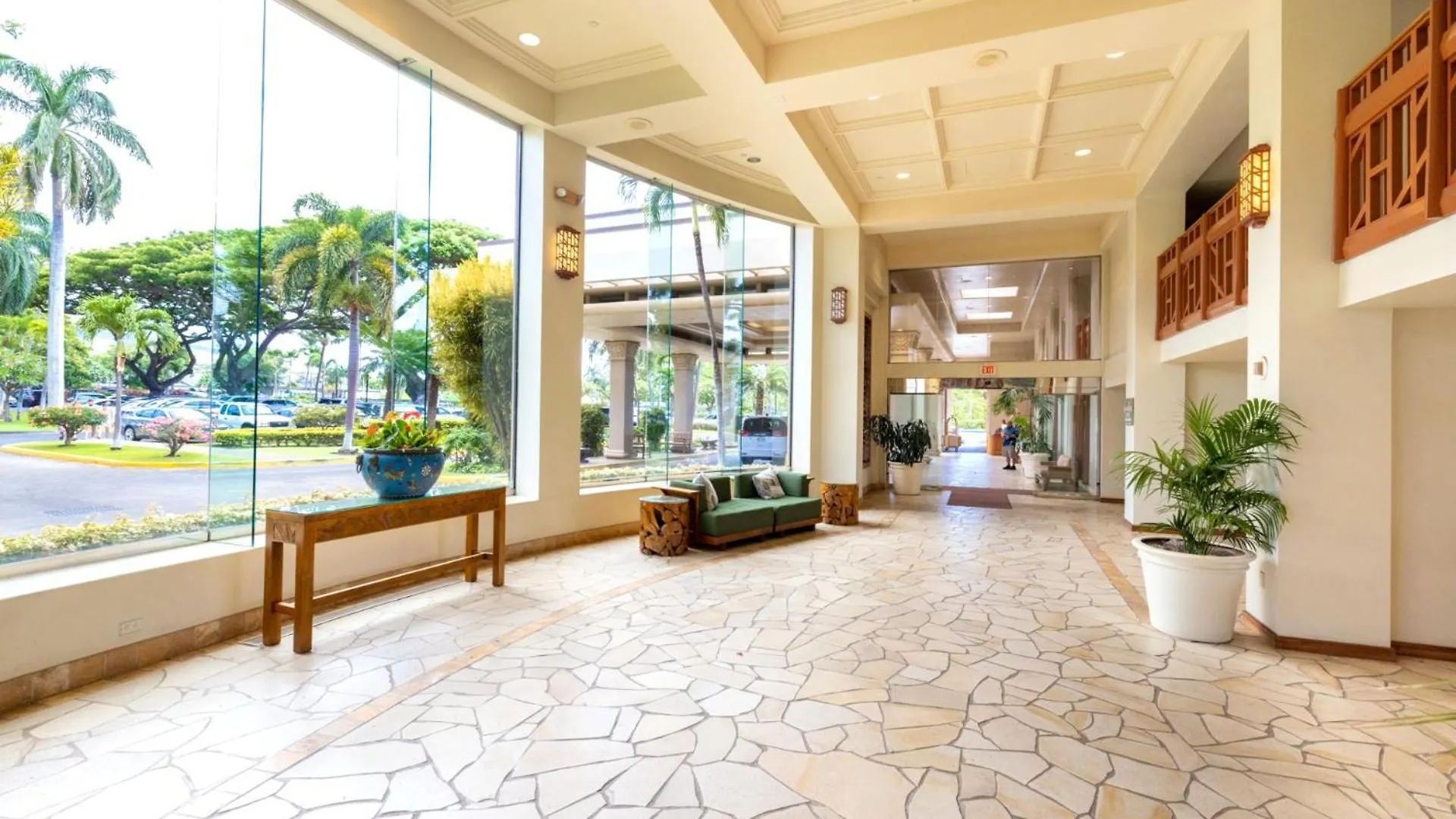 Kbm Resorts Free Car Kaanapali Shores Ks-155 Ground Floor Steps To Pool And Beach 0*,