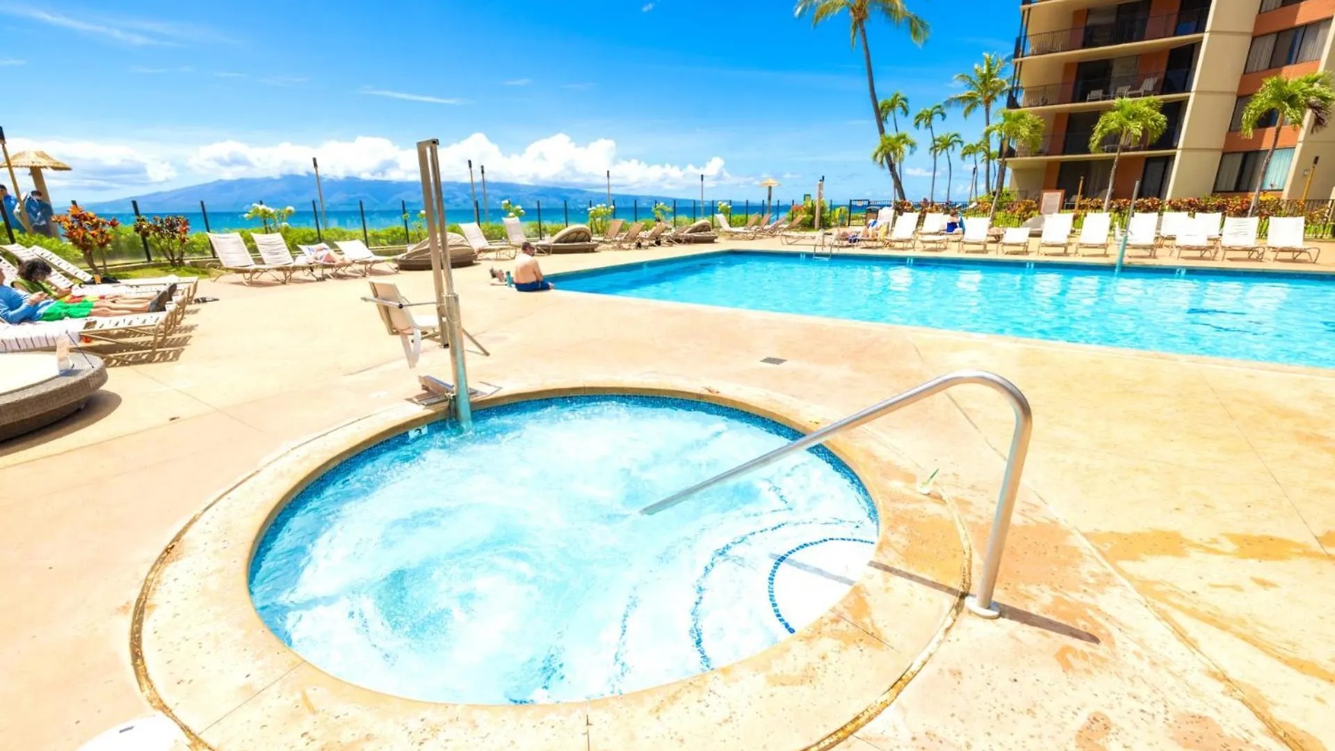 Kbm Resorts Free Car Kaanapali Shores Ks-155 Ground Floor Steps To Pool And Beach